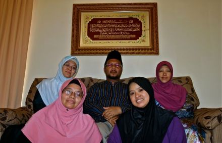 KualaLumpurfamiliapolígama2